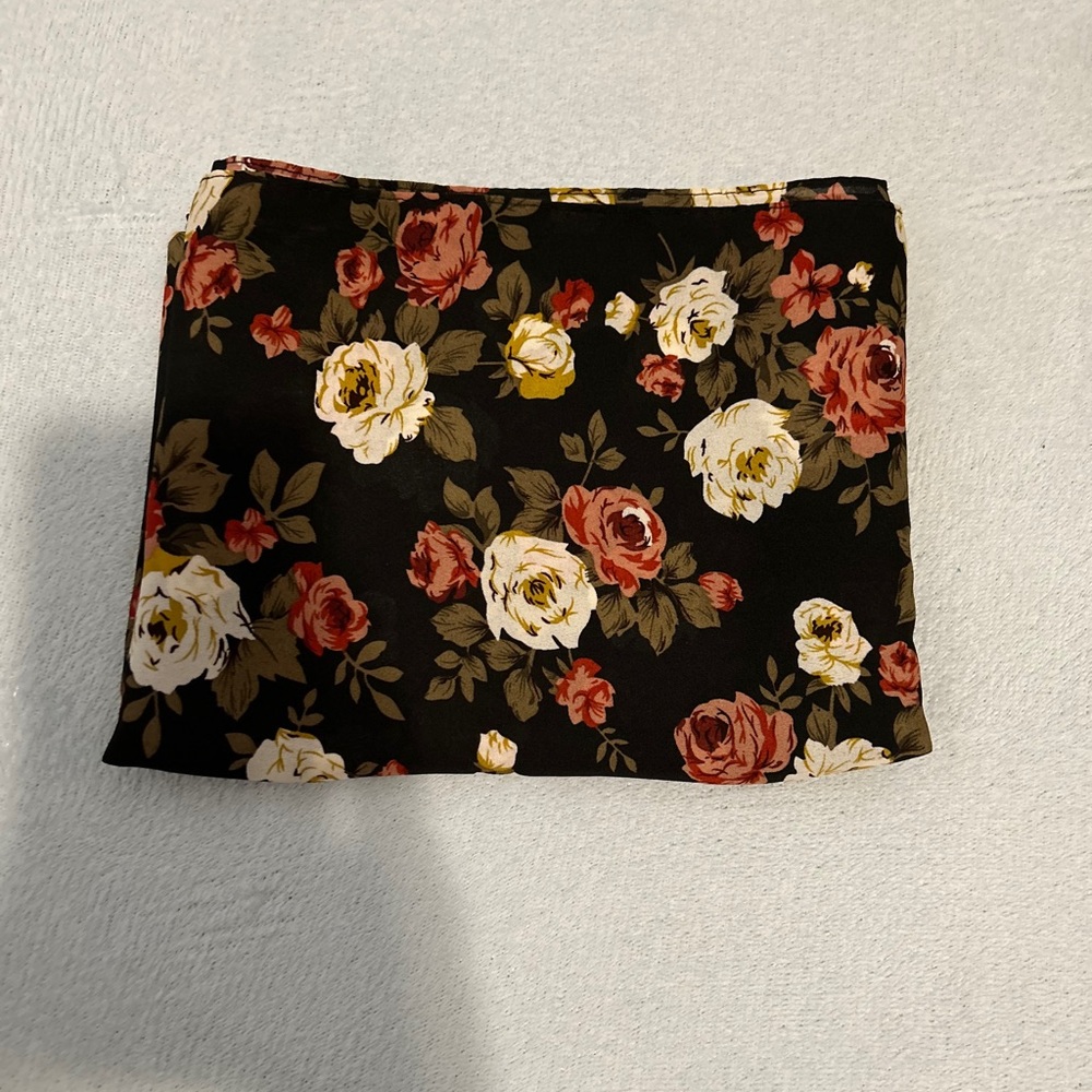 Flower Pattern Scarf